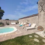 Marie 3* Courcon