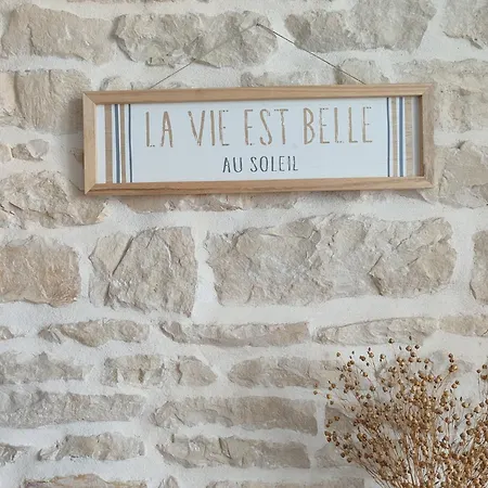 Marie Penzion Courçon