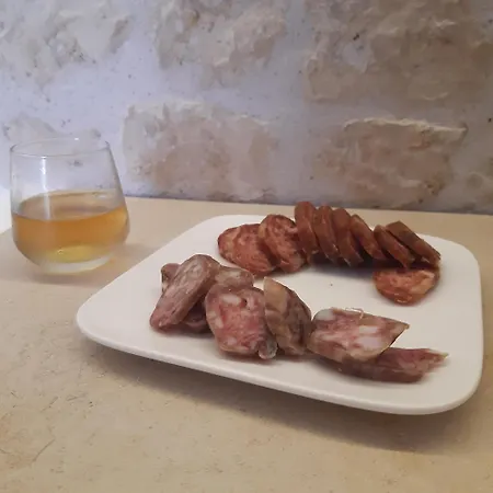 Marie Penzion Courçon